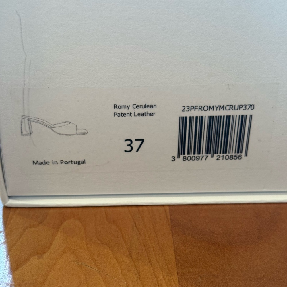 BY FAR Romy Sandals - Picture 7 of 7